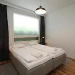 Spacious For 4 With Sauna In Raunistula