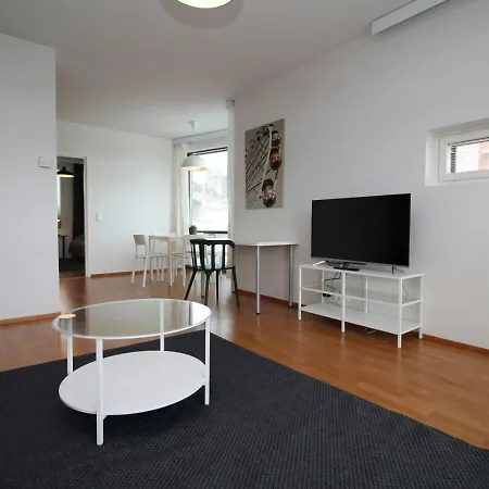 Apartment Spacious For 4 With Sauna In Raunistula Turku