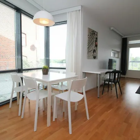 Spacious For 4 With Sauna In Raunistula Apartment